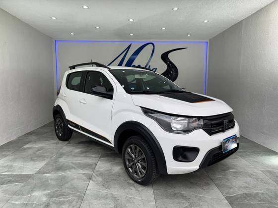 FIAT MOBI 1.0 EVO FLEX TREKKING MANUAL FIAT MOBI 1.0 EVO FLEX TREKKING MANUAL